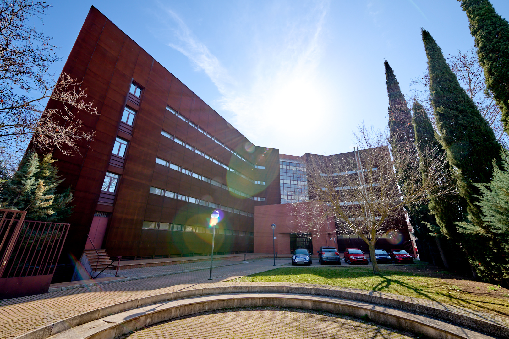 RU Jose Maestro Exterior