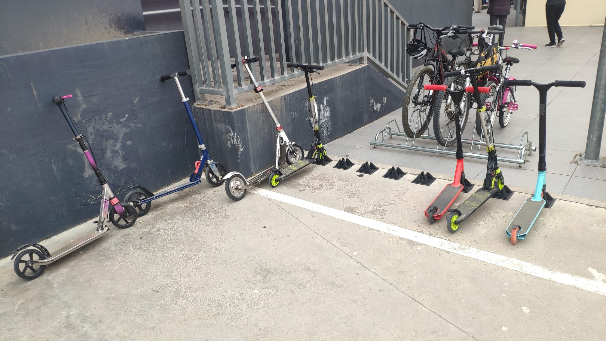 El CEIP Isaac Albéniz de Cuenca, por la sostenibilidad y la seguridad de su alumnado en los desplazamientos al colegio