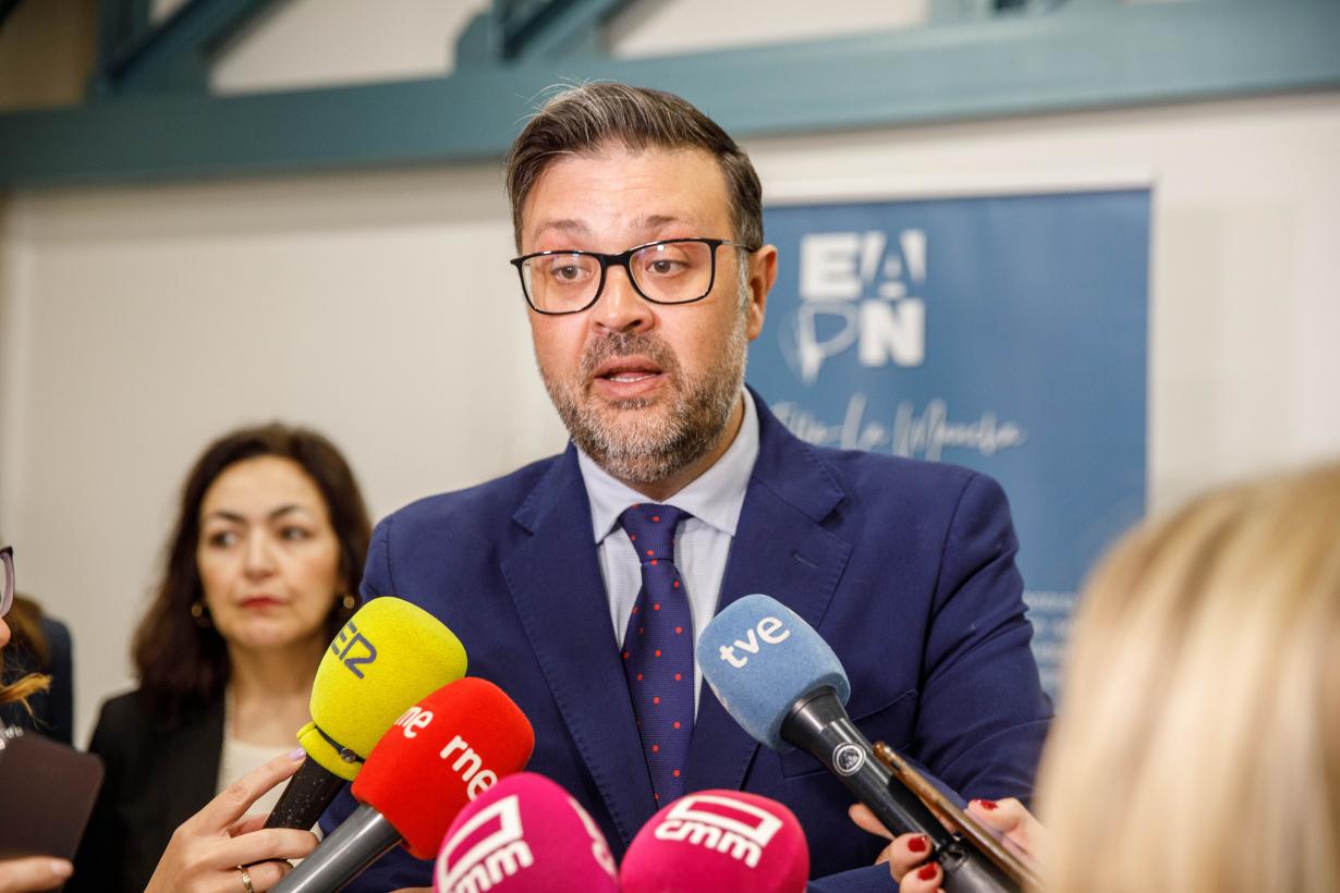 El Gobierno regional muestra su compromiso con la lucha contra la pobreza y la igualdad de oportunidades a través del impulso de políticas públicas