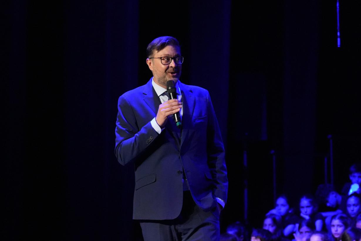 El Gobierno regional creará una “alianza de conexión entre la escuela y la cultura popular” que llegará a más de 3.000 alumnos