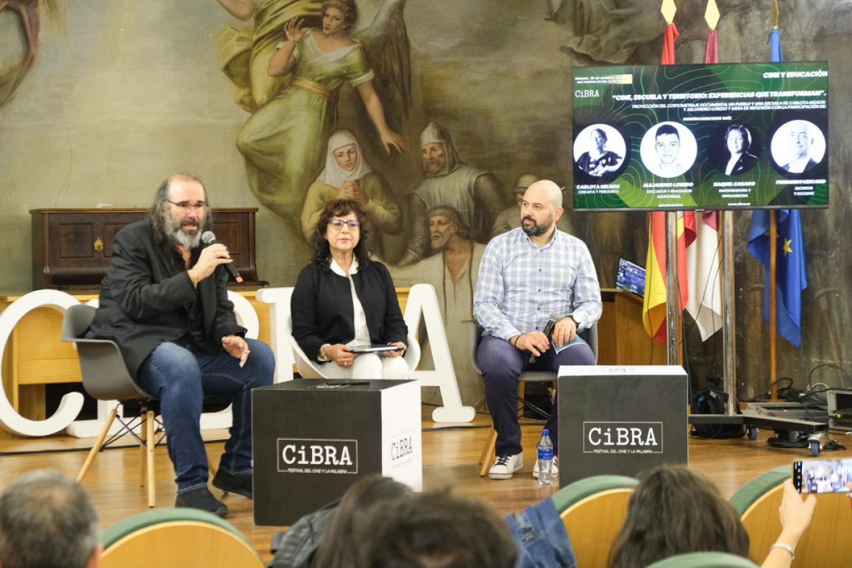El Gobierno regional impulsa más de 20 jornadas formativas en la última década relacionadas con el cine y ensalza el papel que realiza el CIBRA