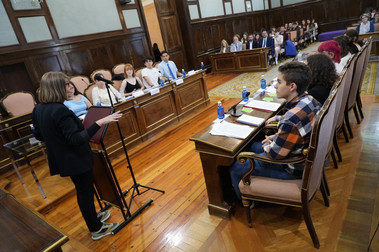 El Gobierno regional pone en marcha la I Liga Regional de Debate Escolar 2025-2026