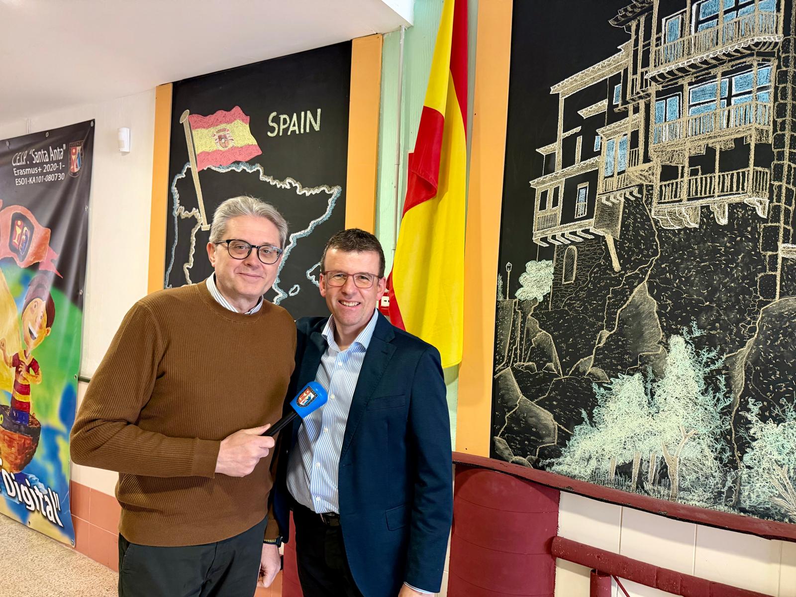 Delegado de Educación y Director