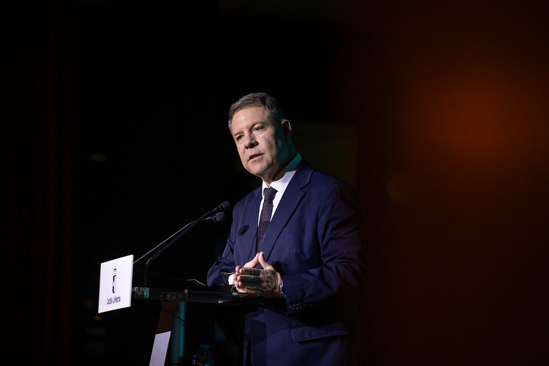 García-Page avanza la universalización del tratamiento oncológico “en todas las provincias” de Castilla-La Mancha para principios de mayo