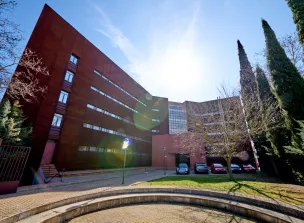 RU Jose Maestro Exterior