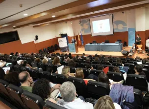 Los centros educativos de la región contarán desde el lunes con la guía ‘Mejora de la respuesta educativa al alumnado con altas capacidades’