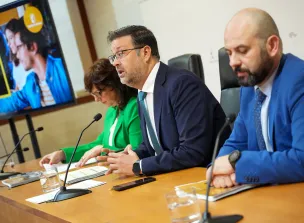 El Gobierno regional presenta un modelo de formación del profesorado que aspira a ser referente de España y que oferta más de 4.000 acciones 