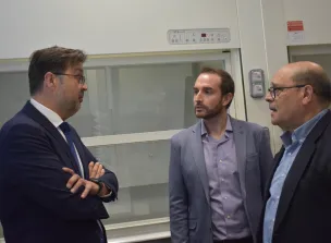 El Gobierno regional destina más de un millón de euros a la instalación de una resonancia magnética nuclear en la Facultad de Farmacia de Albacete