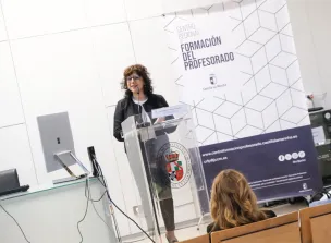 El Ejecutivo regional ensalza el papel de las comunidades de aprendizaje, que implican a 15 centros, unos 300 docentes, más de 2200 escolares y en to