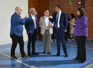 El Gobierno regional resalta el ejemplo del IES ‘Parque Lineal’ de Albacete en proyectos como la Agenda 2030 o su coro con más de 120 alumnos y alumn