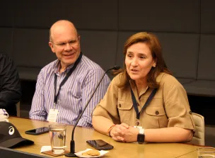  Javier Campo Angora, profesor del I.E.S. Torreón del Alcázar y Mª Pilar Beamud Cárdenas del I.E.S. Hernán Pérez del Pulgar (Ciudad Real, España) en 