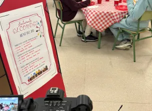 Simulación de restaurante con su menú.