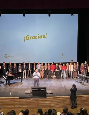 Exducere Gracias