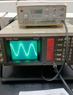 Imagen 7 Práctica con osciloscopio