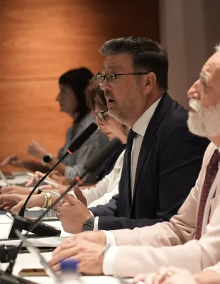 El Gobierno regional presenta a los docentes de Guadalajara un curso con mejoras laborales, educativas y de las infraestructuras de los centros