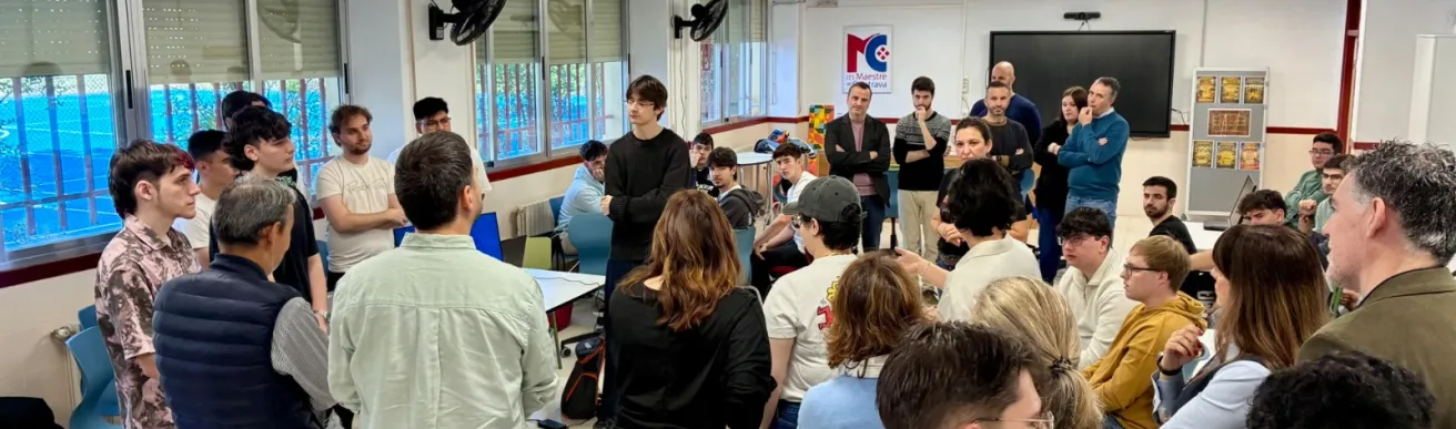 Dual Code Challenge: innovación, empresas y metodologías reales en la FP de Informática del IES Maestre de Calatrava