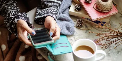 El Gobierno regional lanza un plan entre el profesorado, el alumnado y las familias para luchar contra los bulos y el mal uso de los medios digitales