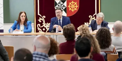 El Gobierno regional llevará a cabo hasta final del curso escolar un total de 1.600 acciones formativas que llegarán a alrededor de 20.000 docentes