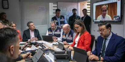 El Gobierno regional sigue coordinando la resolución y atendiendo las incidencias al tiempo que se va recobrando el restablecimiento del suministro e