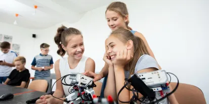 El Gobierno regional adquiere instrumentos y materiales específicos para la identificación del alumnado con altas capacidades y dificultades de apren