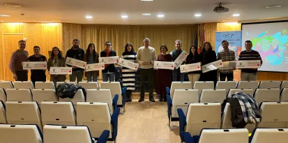 Entrega placas proyectos escolares saludables